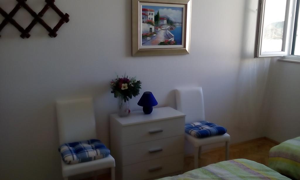Apartment Masa Pirovac Eksteriør billede